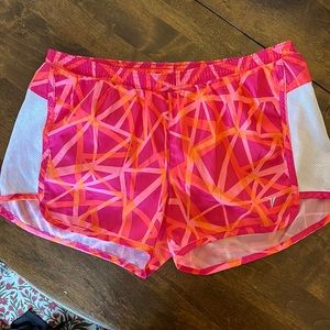 Old Navy Athletic Shorts Pink & Orange Pattern size Medium